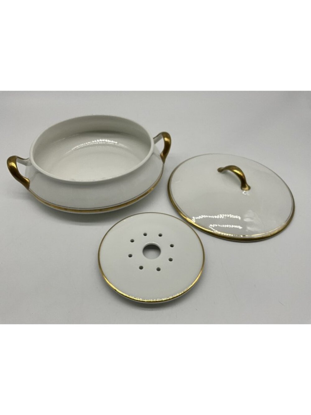 Antique Homer Laughlin Round Covered Vegetable Dish Empress E2402 With Strainer